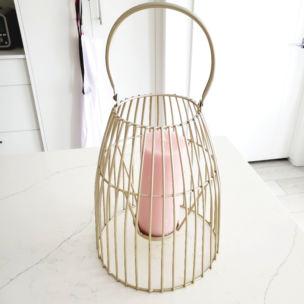 Partylite Strawberry Rubarb Pink Candle & Shabby Chic Metal Gold Lantern Set